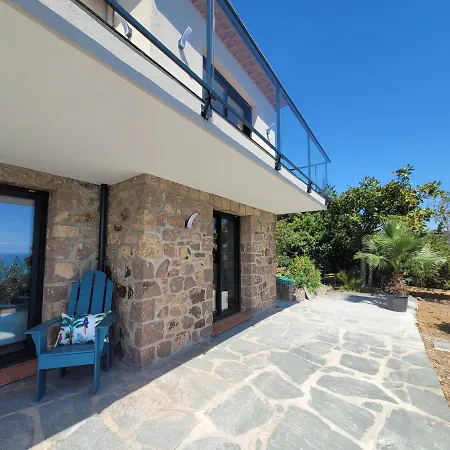 Villa Nomada *